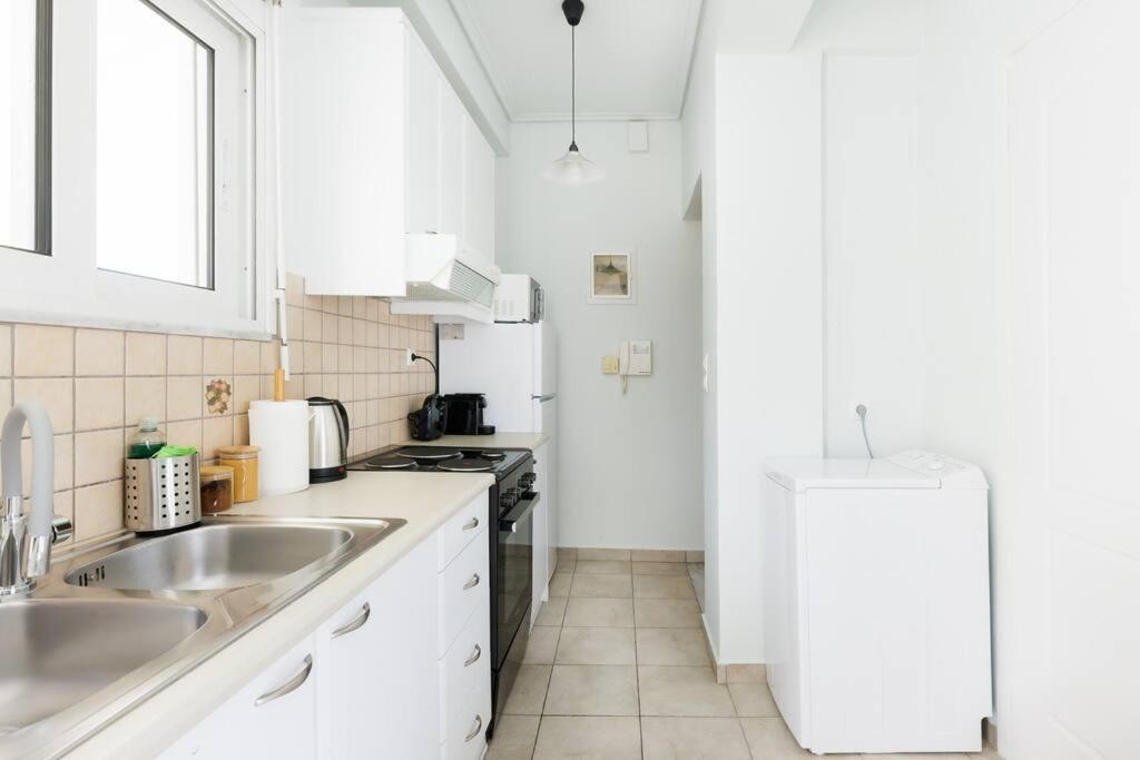 Adorable Sunny Studio With Private Balcony I Atény Exteriér fotografie
