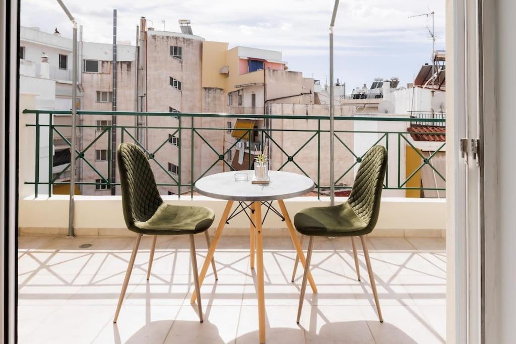 Adorable Sunny Studio With Private Balcony I Atény Exteriér fotografie